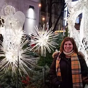 Meet your Posher, Eleni